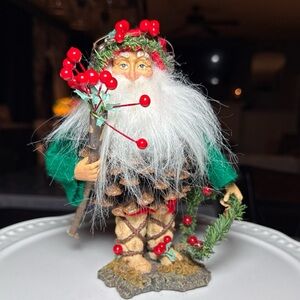 DEPARTMENT 56 Woodland SANTA CLAUS PINE CONE CHRISTMAS/Holiday Decoration